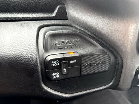 Used 2024 RAM 3500 Big Horn image 20