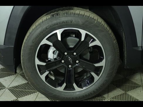 New 2026 Chevrolet Equinox LT AWD/4WD image 13