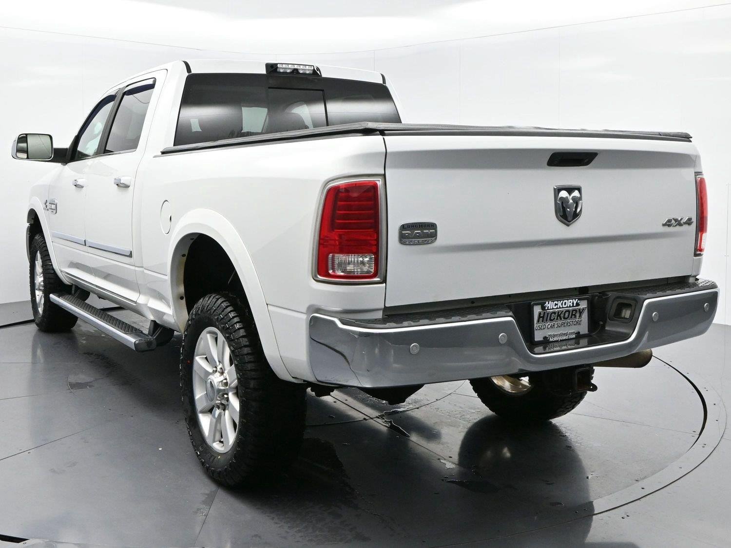 Used 2018 RAM 2500 Longhorn w/ Convenience Group AWD/4WD image 5