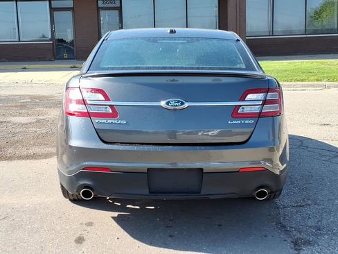 Used 2015 Ford Taurus Limited w/ Equipment Group 301A FWD image 4