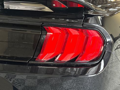 Used 2020 Ford Mustang GT w/ Equipment Group 301A RWD image 45
