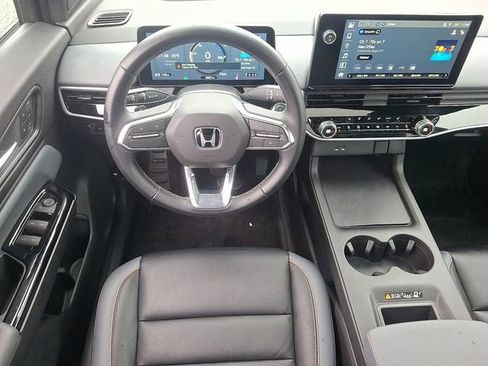 Used 2024 Honda Prologue Touring image 12
