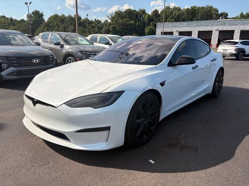 Used 2023 Tesla Model S Standard Range AWD/4WD image 4