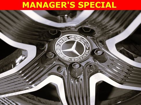 Certified 2025 Mercedes-Benz GLC 300 4MATIC image 8