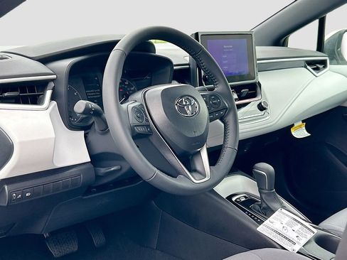 New 2025 Toyota Corolla SE FWD image 10
