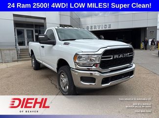 Used 2024 RAM 2500 Tradesman w/ Chrome Appearance Group AWD/4WD video 1