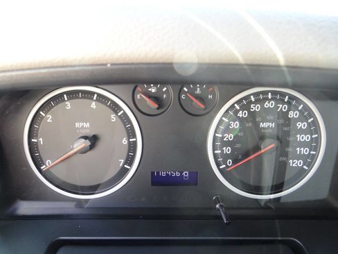 Used 2012 RAM 1500 Express image 12