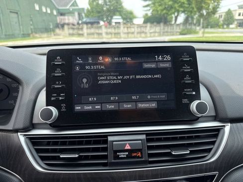 Used 2020 Honda Accord EX image 20