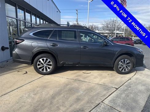 Certified 2025 Subaru Outback Premium w/ Popular Package #1A image 2