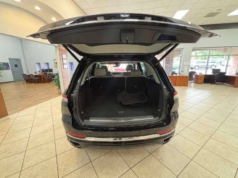 Used 2022 Jeep Grand Cherokee Overland AWD/4WD image 5