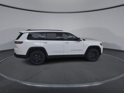 New 2026 Jeep Grand Cherokee L 4WD image 15