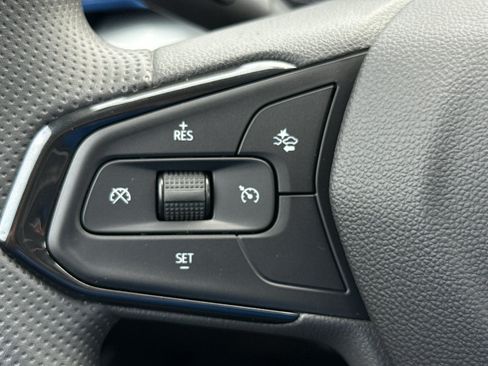 New 2026 Chevrolet Trax LS w/ LS Convenience Package FWD image 15