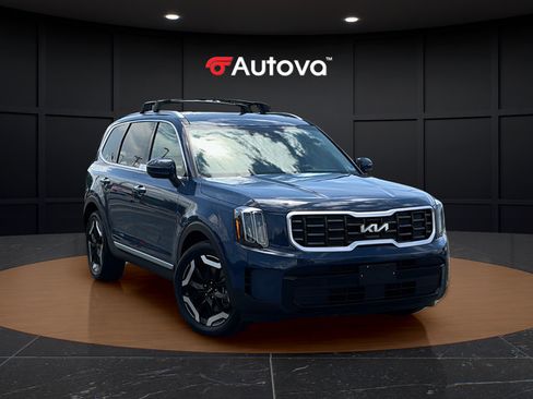 Used 2025 Kia Telluride S AWD/4WD image 7