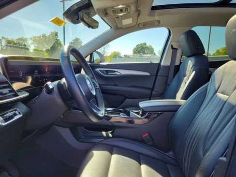 Used 2024 Buick Envision Avenir image 15