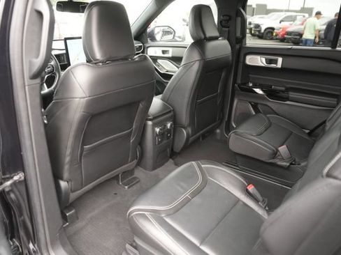 Used 2022 Ford Explorer ST w/ Equipment Group 401A image 12
