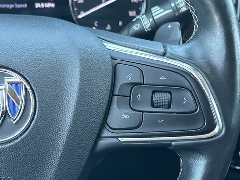 Used 2023 Buick Envision Essence FWD image 31