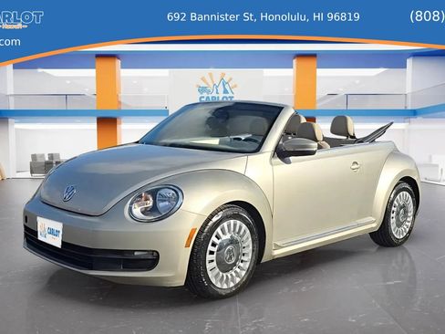Used 2016 Volkswagen Beetle 1.8T S FWD image 1