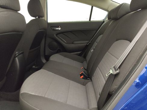 Used 2018 Kia Forte S w/ S Technology Plus Package image 18