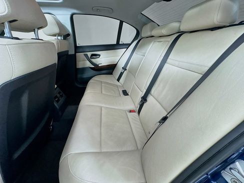 Used 2011 BMW 328i Sedan RWD image 29