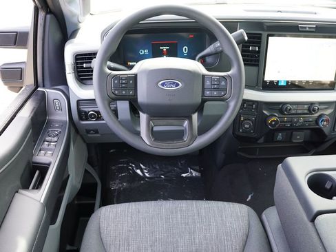 New 2026 Ford F350 XLT w/ XLT Premium Package AWD/4WD image 12