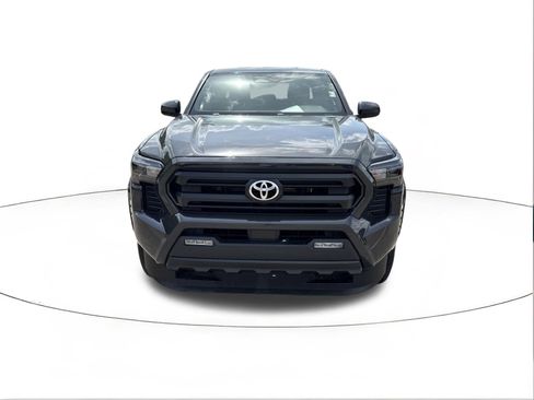 Used 2025 Toyota Tacoma SR5 RWD image 8