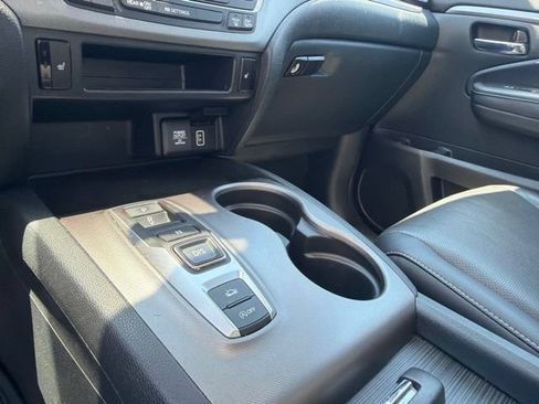 Used 2023 Honda Ridgeline RTL image 19