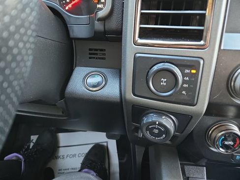 Used 2019 Ford F150 Raptor w/ Equipment Group 802A Luxury AWD/4WD image 22