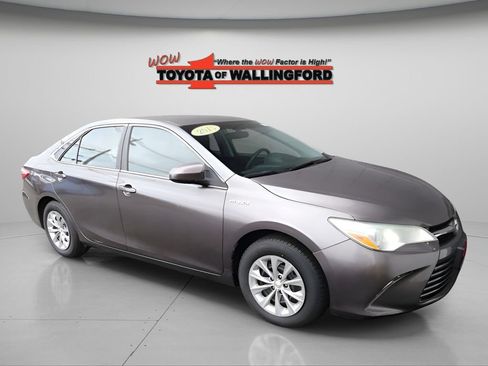 Used 2015 Toyota Camry LE FWD image 13