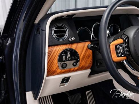 Used 2019 Rolls-Royce Cullinan AWD/4WD image 31