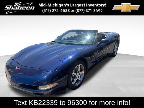 Used 2001 Chevrolet Corvette Convertible w/ Preferred Equipment Group1 RWD image 1