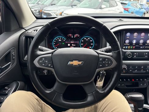 Used 2019 Chevrolet Colorado ZR2 w/ ZR2 Midnight Special Edition image 19