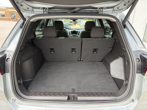 Used 2024 Chevrolet Equinox LT AWD/4WD image 19