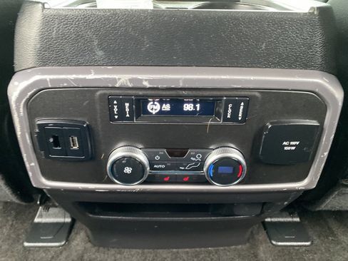 Used 2018 Ford Expedition Max Platinum image 26