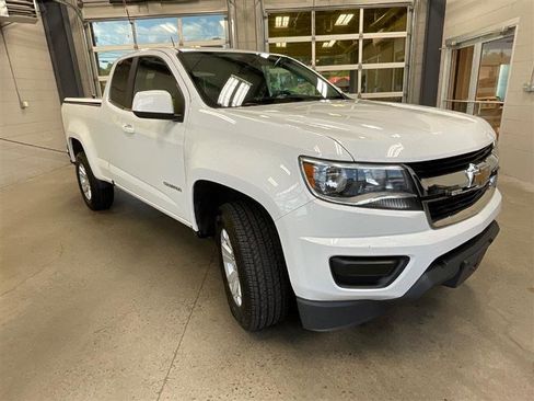 Used 2020 Chevrolet Colorado LT w/ Safety Package image 7