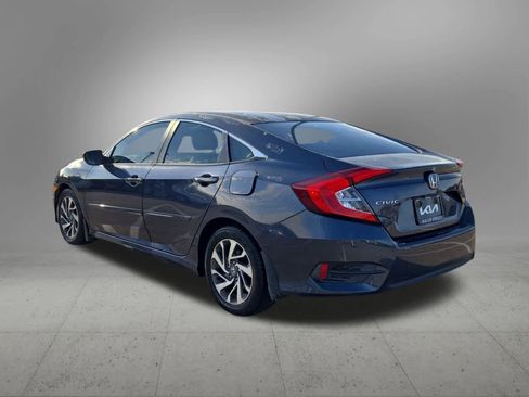 Used 2016 Honda Civic EX image 4