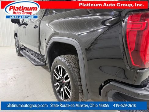 Used 2024 GMC Sierra 1500 AT4 w/ Technology Package AWD/4WD image 45