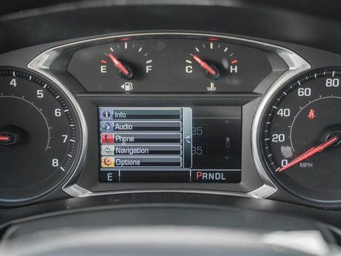 Used 2018 Chevrolet Equinox LT w/ Sun & Infotainment Package image 38