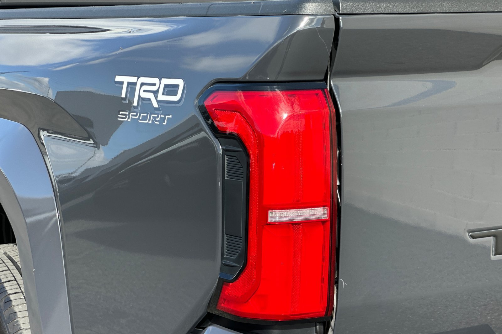 Used 2024 Toyota Tacoma TRD Sport w/ TRD Sport Upgrade Package RWD image 37