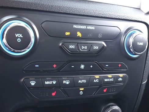 Used 2019 Ford Ranger XLT w/ Equipment Group 302A Luxury AWD/4WD image 24