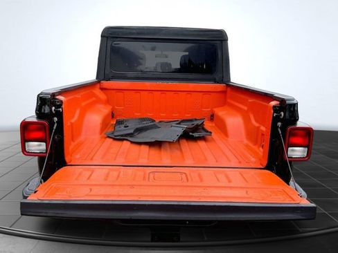 Used 2020 Jeep Gladiator Mojave w/ Trailer Tow Package AWD/4WD image 12