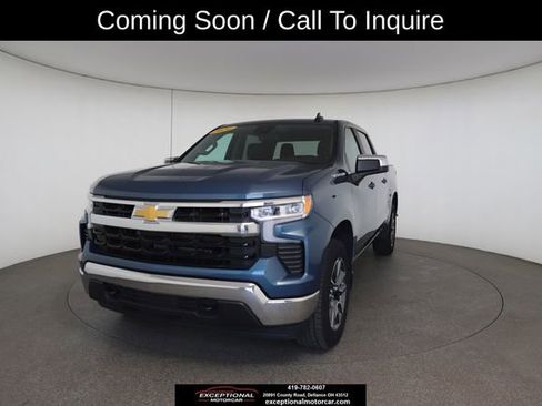 Used 2024 Chevrolet Silverado 1500 LT image 1