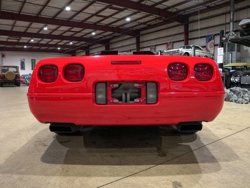 Used 1995 Chevrolet Corvette Base 2dr Convertible image 7