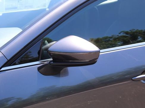New 2026 MAZDA MAZDA3 2.5 S Hatchback w/ Premium Pkg FWD image 10