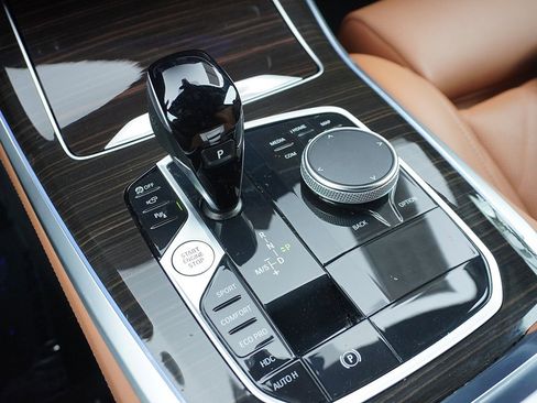 Used 2023 BMW X5 xDrive40i w/ Premium Package image 60