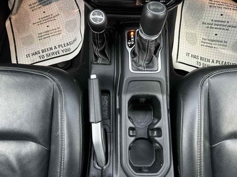 Used 2022 Jeep Wrangler Unlimited Sahara w/ Cold Weather Group image 22