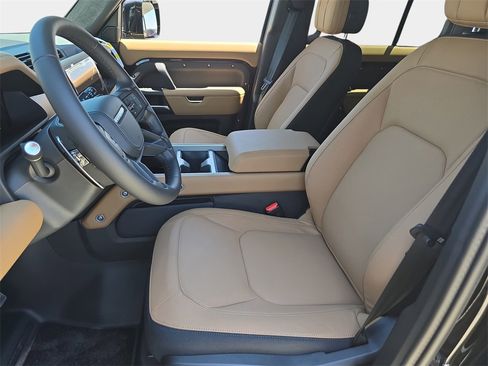 New 2025 Land Rover Defender 110 V8 image 14