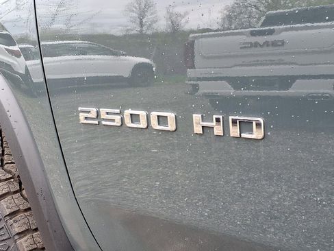 Used 2026 Chevrolet Silverado 2500 ZR2 AWD/4WD image 13