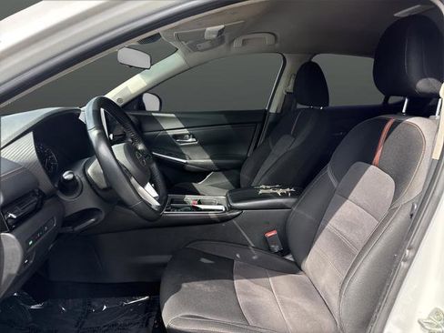 Used 2022 Nissan Sentra SR image 4