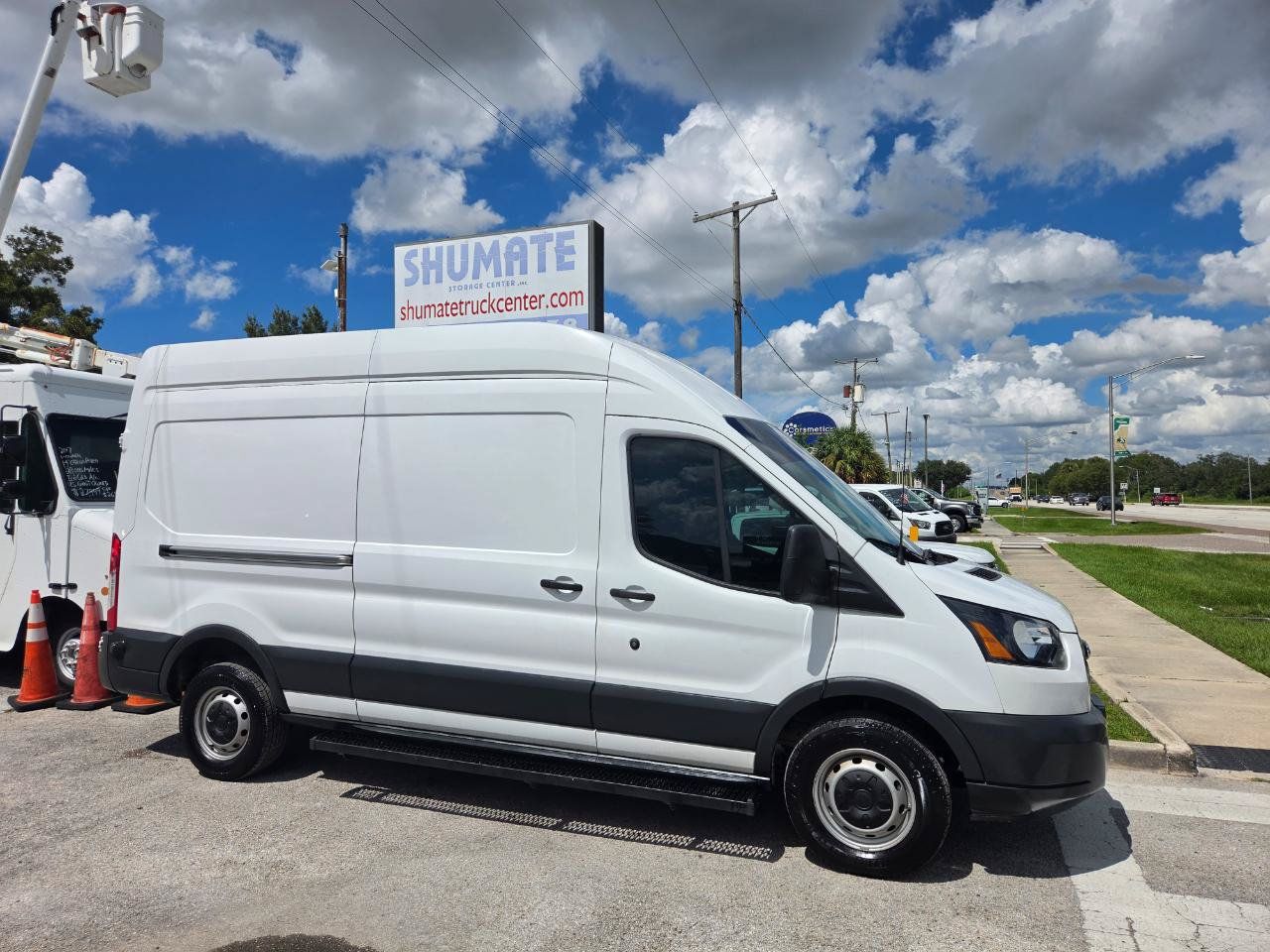 Used 2018 Ford Transit 350 148 High Roof RWD image 3