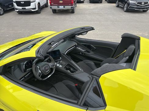 Used 2024 Chevrolet Corvette Z06 w/ Stealth Interior Trim Package RWD image 11